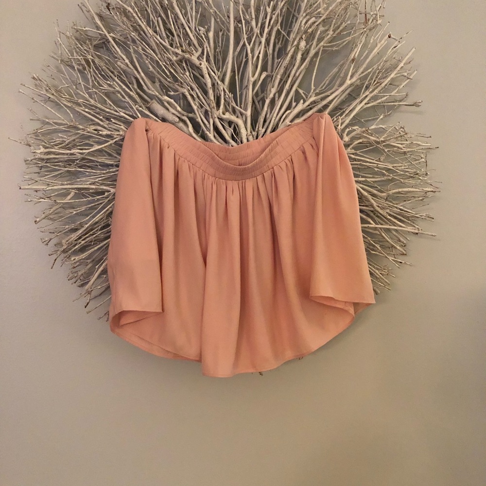 BCBG loose silky blush dressy shorts